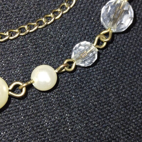 WOMEN'S 4 STRAND PEARL & BEAD NECKLACE W/ PEARL & CRYSTAL PEACH FLOWER - Picture 3 of 4